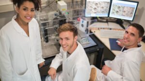 Panorama da Biotecnologia no Brasil: Oportunidades para Startups e Laboratórios